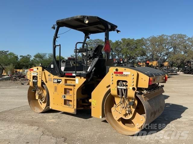 CAT CB44B Tandemjyrät