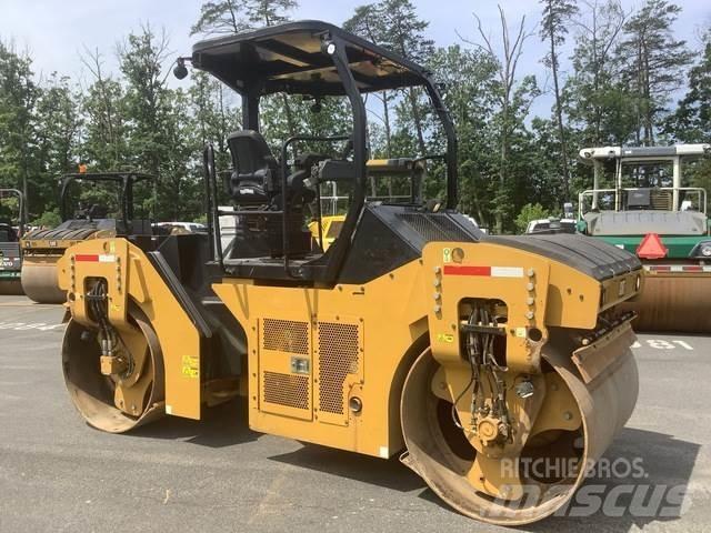 CAT CB44B Tandemjyrät