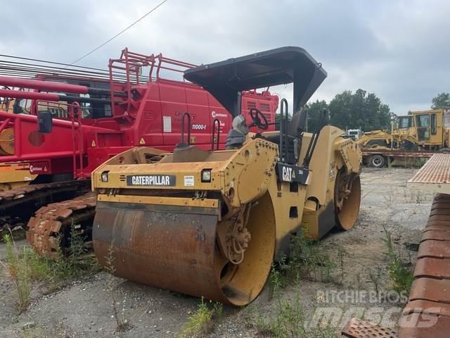 CAT CB54 Tandemjyrät