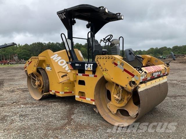 CAT CB54 Tandemjyrät