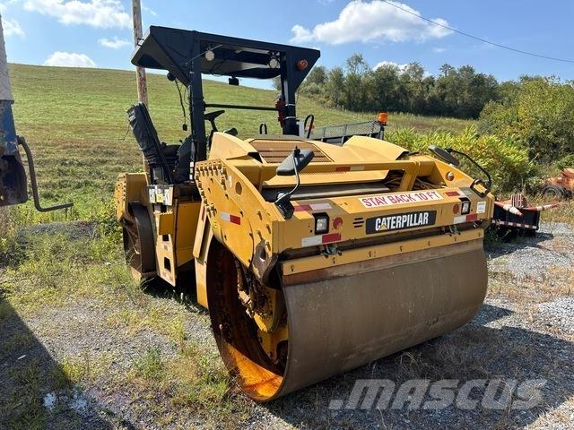 CAT CB54 XW Tandemjyrät