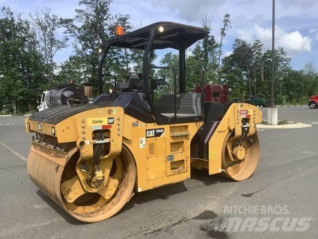 CAT CB54B Tandemjyrät