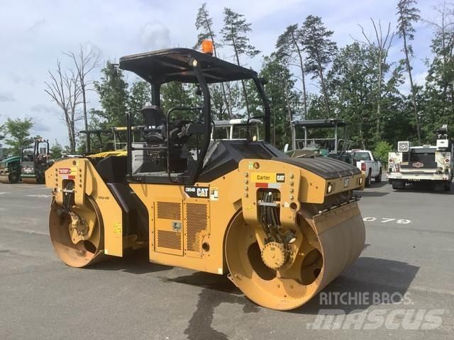 CAT CB54B Tandemjyrät