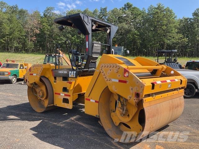 CAT CB54XW Tandemjyrät