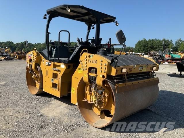 CAT CB66B Tandemjyrät