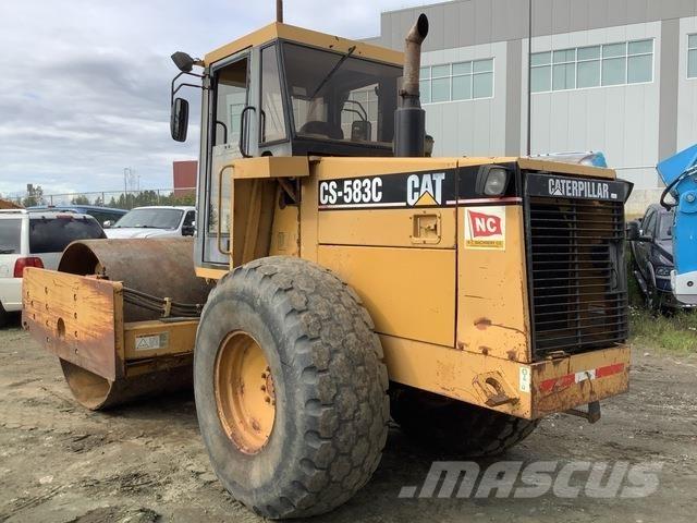CAT CS-583C Yksivalssijyrät