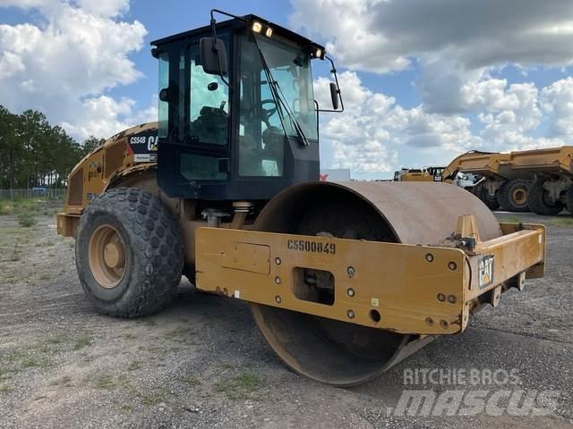 CAT CS54B Yksivalssijyrät