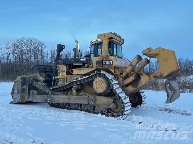 CAT D10N Telaketjupuskutraktorit