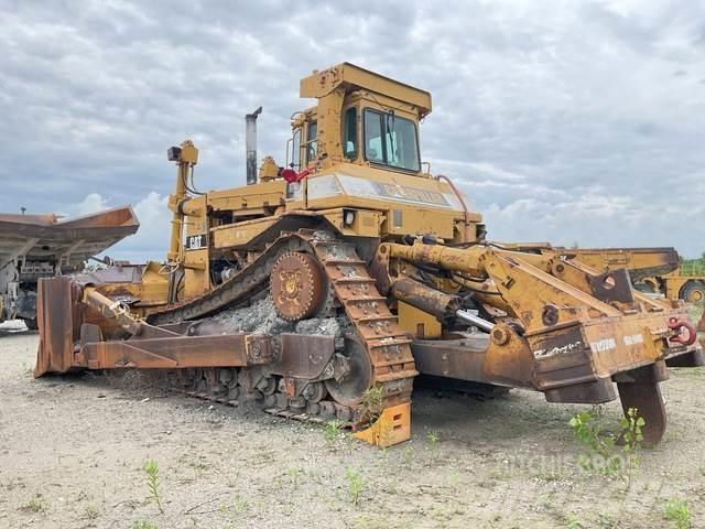 CAT D10N Telaketjupuskutraktorit