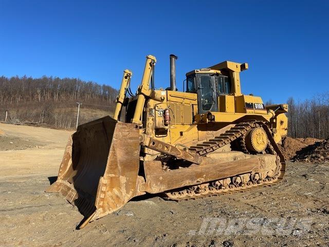 CAT D10R Telaketjupuskutraktorit