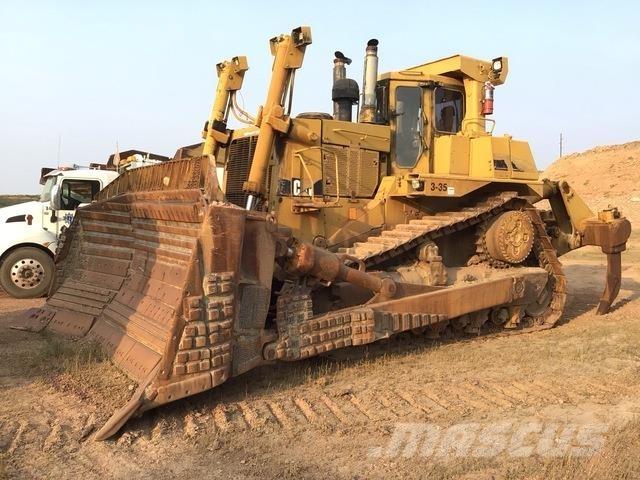 CAT D10R Telaketjupuskutraktorit