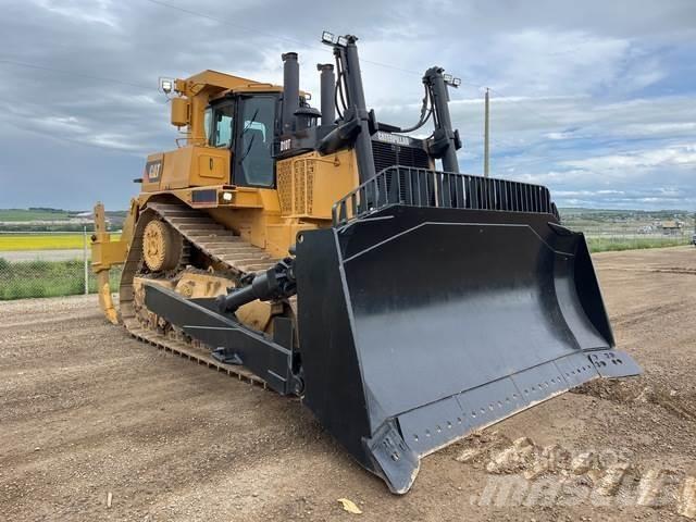 CAT D10T Telaketjupuskutraktorit
