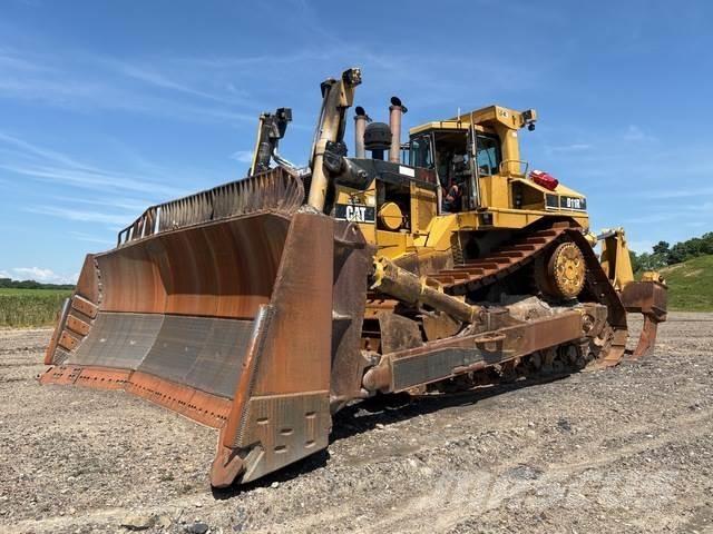 CAT D11R Telaketjupuskutraktorit