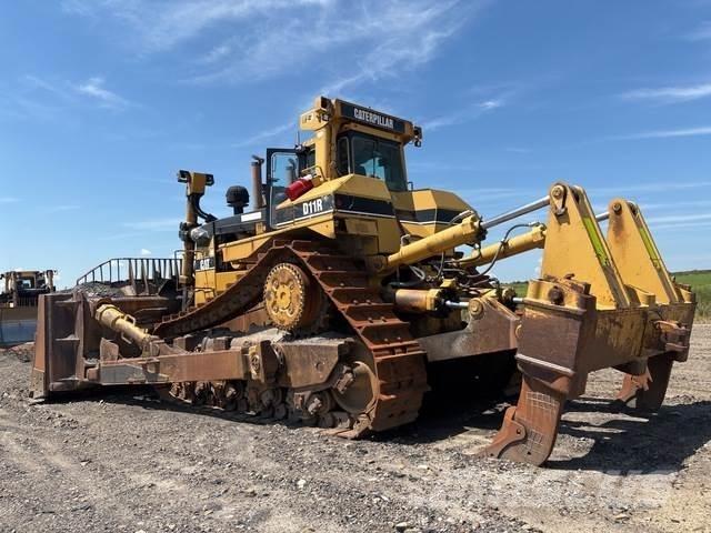 CAT D11R Telaketjupuskutraktorit
