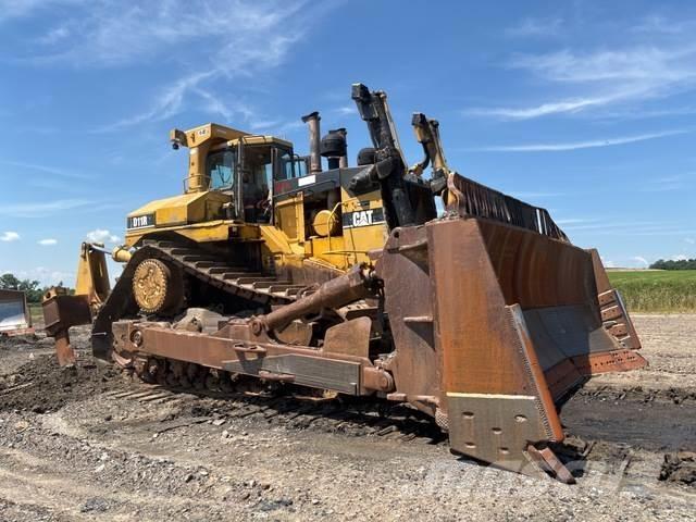 CAT D11R Telaketjupuskutraktorit