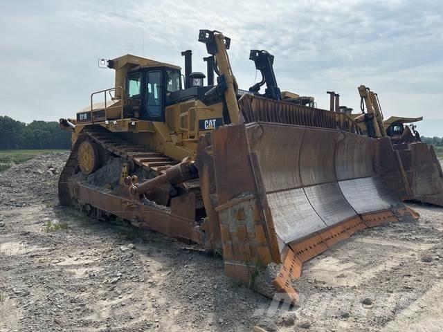 CAT D11R Telaketjupuskutraktorit