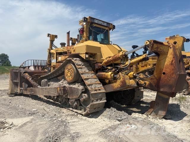 CAT D11R Telaketjupuskutraktorit