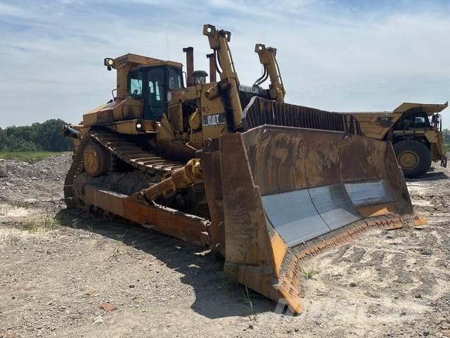 CAT D11R Telaketjupuskutraktorit
