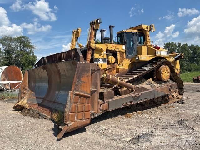 CAT D11R Telaketjupuskutraktorit