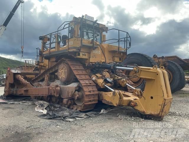 CAT D11T Telaketjupuskutraktorit