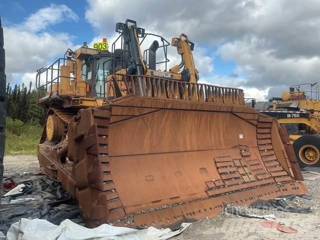 CAT D11T Telaketjupuskutraktorit