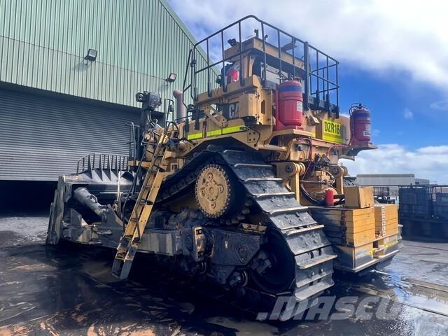 CAT D11T Telaketjupuskutraktorit
