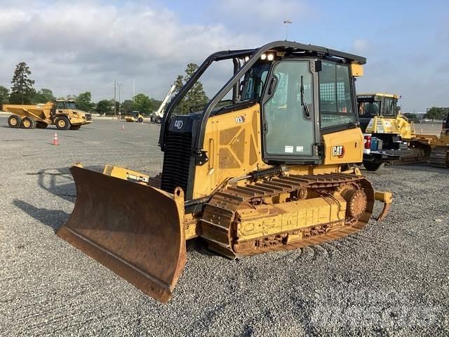 CAT D3 Telaketjupuskutraktorit