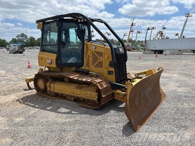 CAT D3 Telaketjupuskutraktorit
