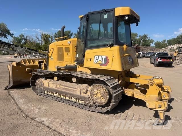 CAT D4 Telaketjupuskutraktorit