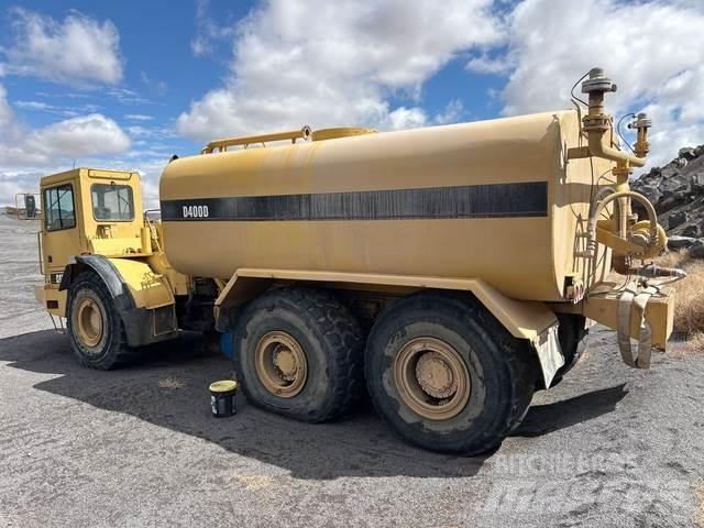 CAT D400D Vesisäiliöautot