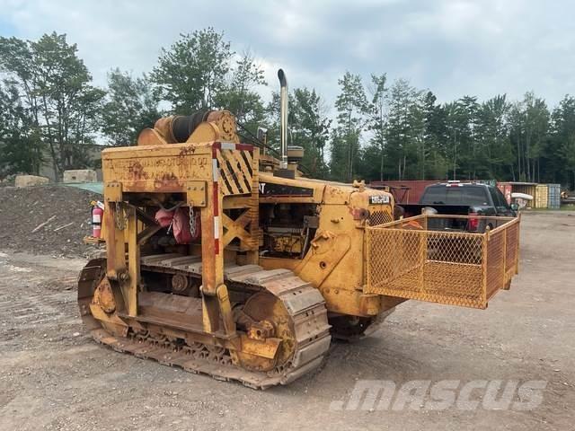 CAT D4E 20 Putkenlaskijat