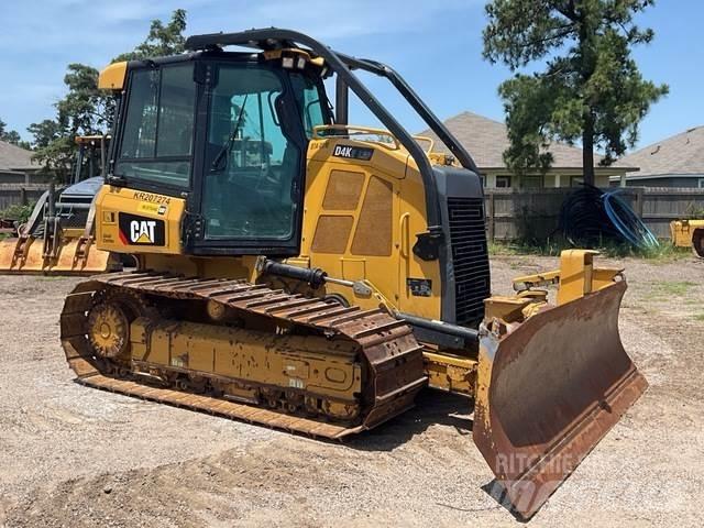 CAT D4K2 LGP Telaketjupuskutraktorit