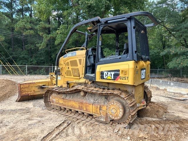 CAT D4K2 XL Telaketjupuskutraktorit