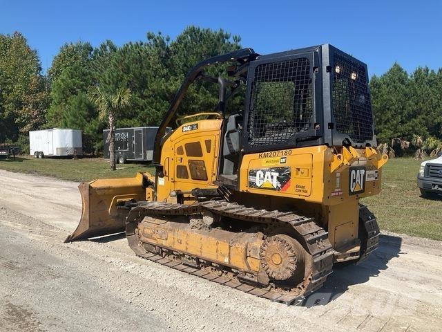 CAT D4K2 XL Telaketjupuskutraktorit