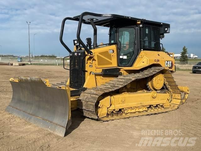 CAT D5 Telaketjupuskutraktorit