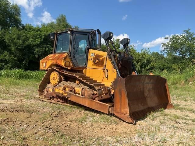 CAT D5 Telaketjupuskutraktorit