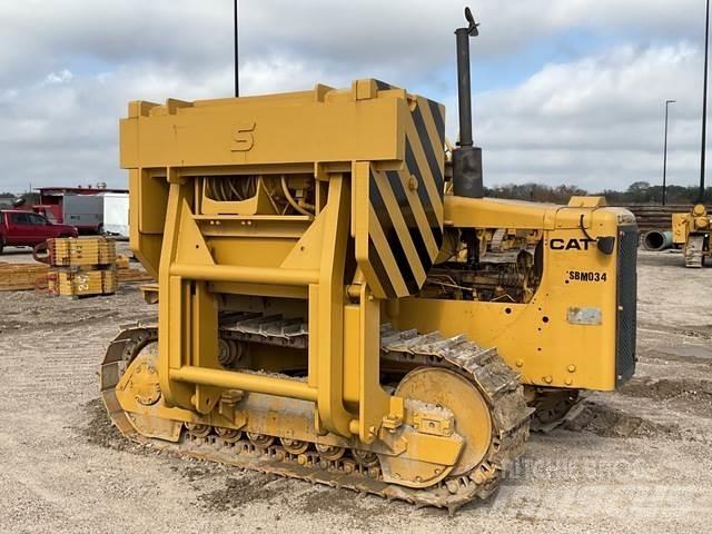CAT D5B Putkenlaskijat