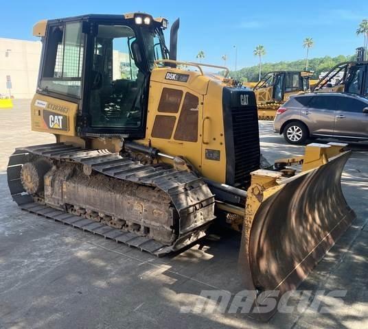CAT D5K2 LGP Telaketjupuskutraktorit