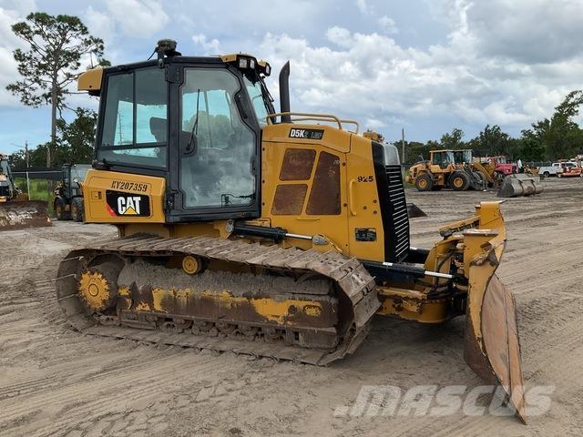CAT D5K2 LGP Telaketjupuskutraktorit