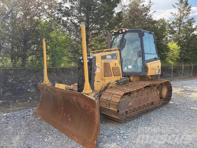 CAT D5K2LGP Telaketjupuskutraktorit