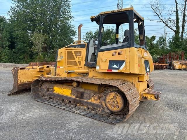 CAT D6K LGP Telaketjupuskutraktorit