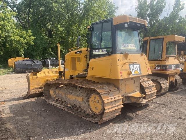 CAT D6K2 LGP Telaketjupuskutraktorit