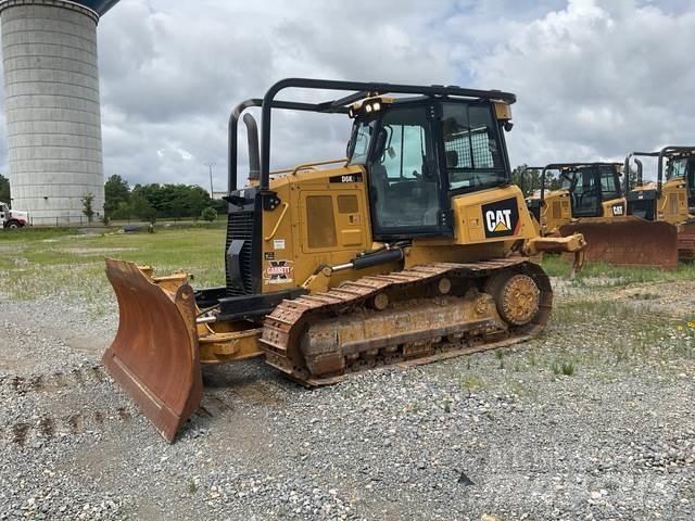 CAT D6K2 XL Telaketjupuskutraktorit