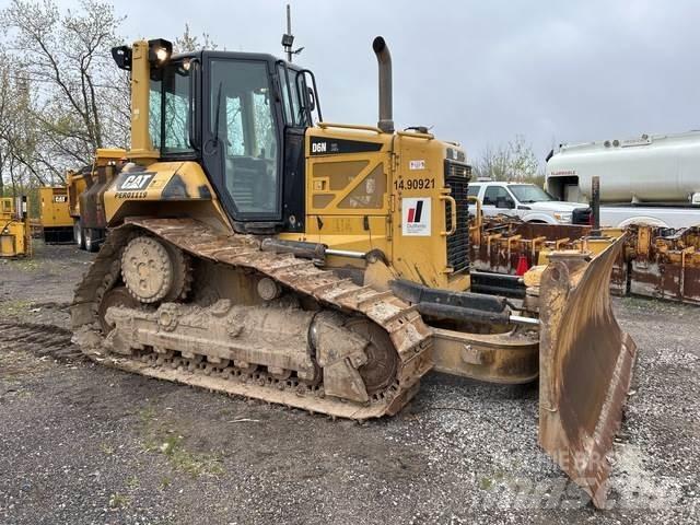 CAT D6N Telaketjupuskutraktorit
