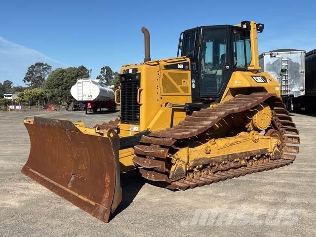 CAT D6N LGP Telaketjupuskutraktorit