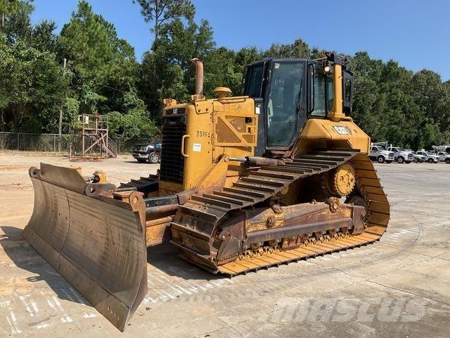 CAT D6N LGP Telaketjupuskutraktorit