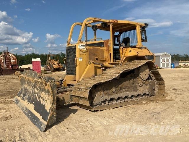CAT D6N LGP Telaketjupuskutraktorit