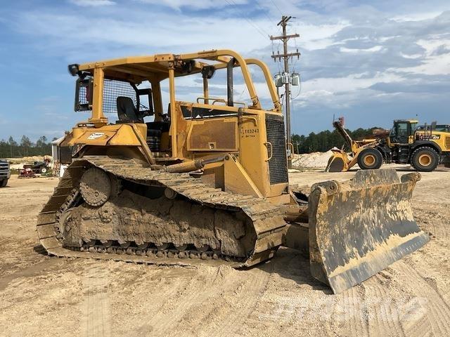 CAT D6N LGP Telaketjupuskutraktorit