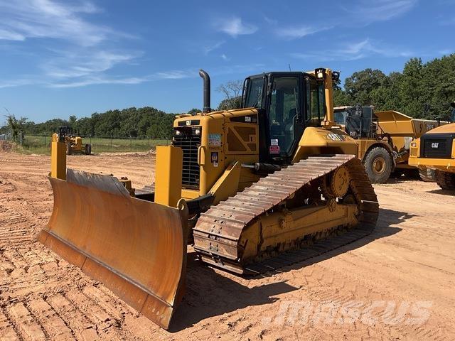CAT D6N LGP Telaketjupuskutraktorit
