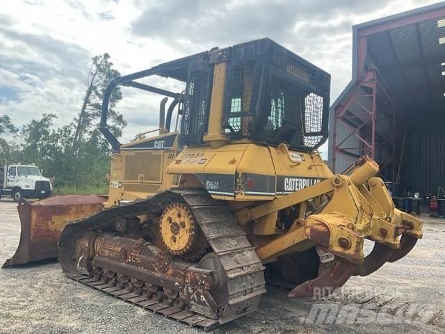 CAT D6N XL Telaketjupuskutraktorit